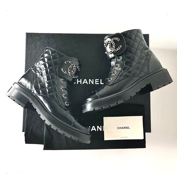 Chanel Brave Shiny Calfskin Quilted CC Chain Cap Toe Platform Short Boots 37 - Picture 1 of 11
